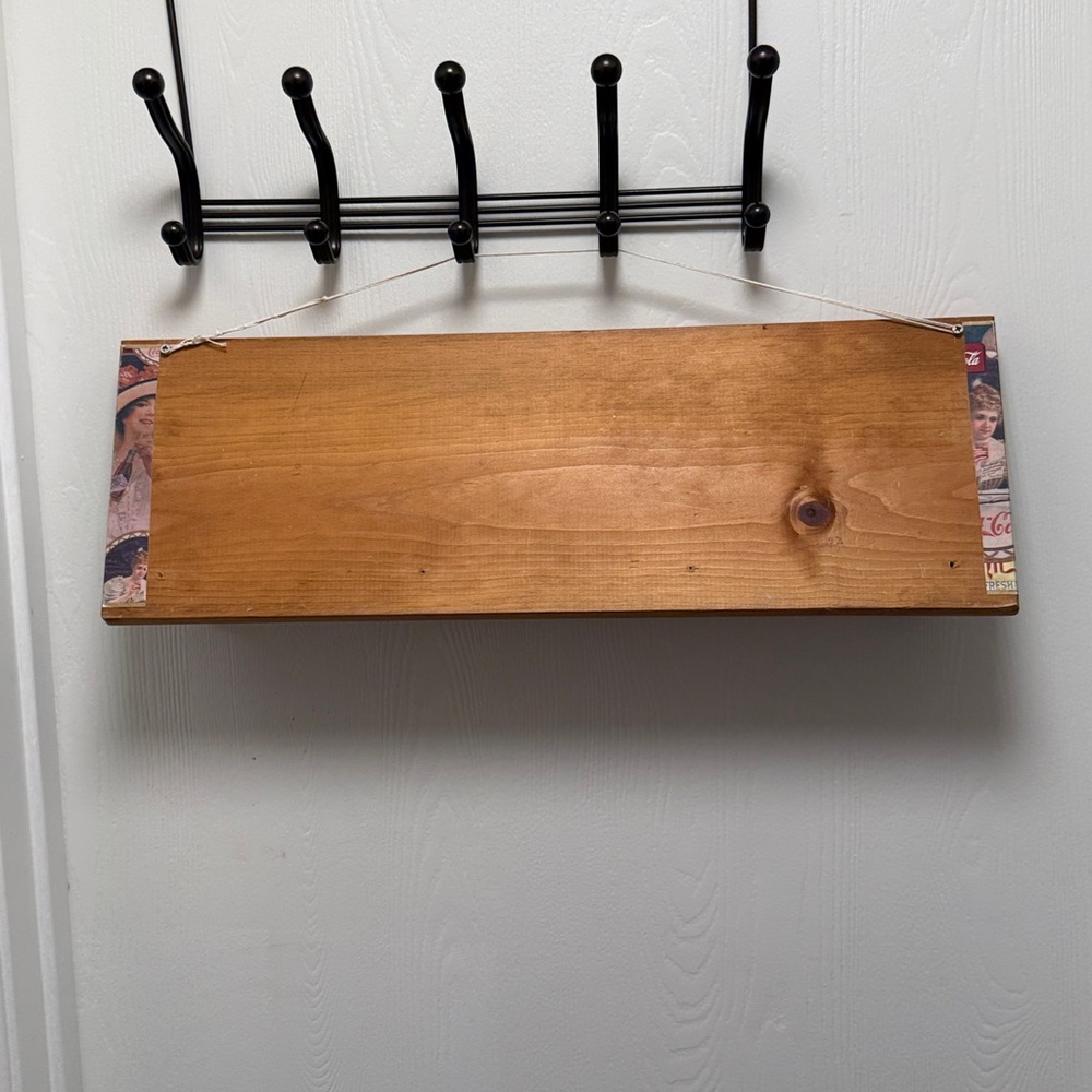 Coca Cola Retro Wall Hook with Red and Brown Accents - Picture 5 of 9